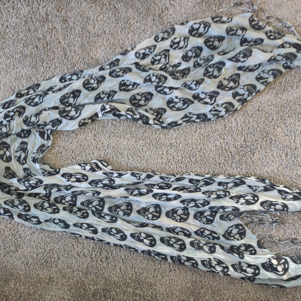 Skull Patterned Scarf Light Blue